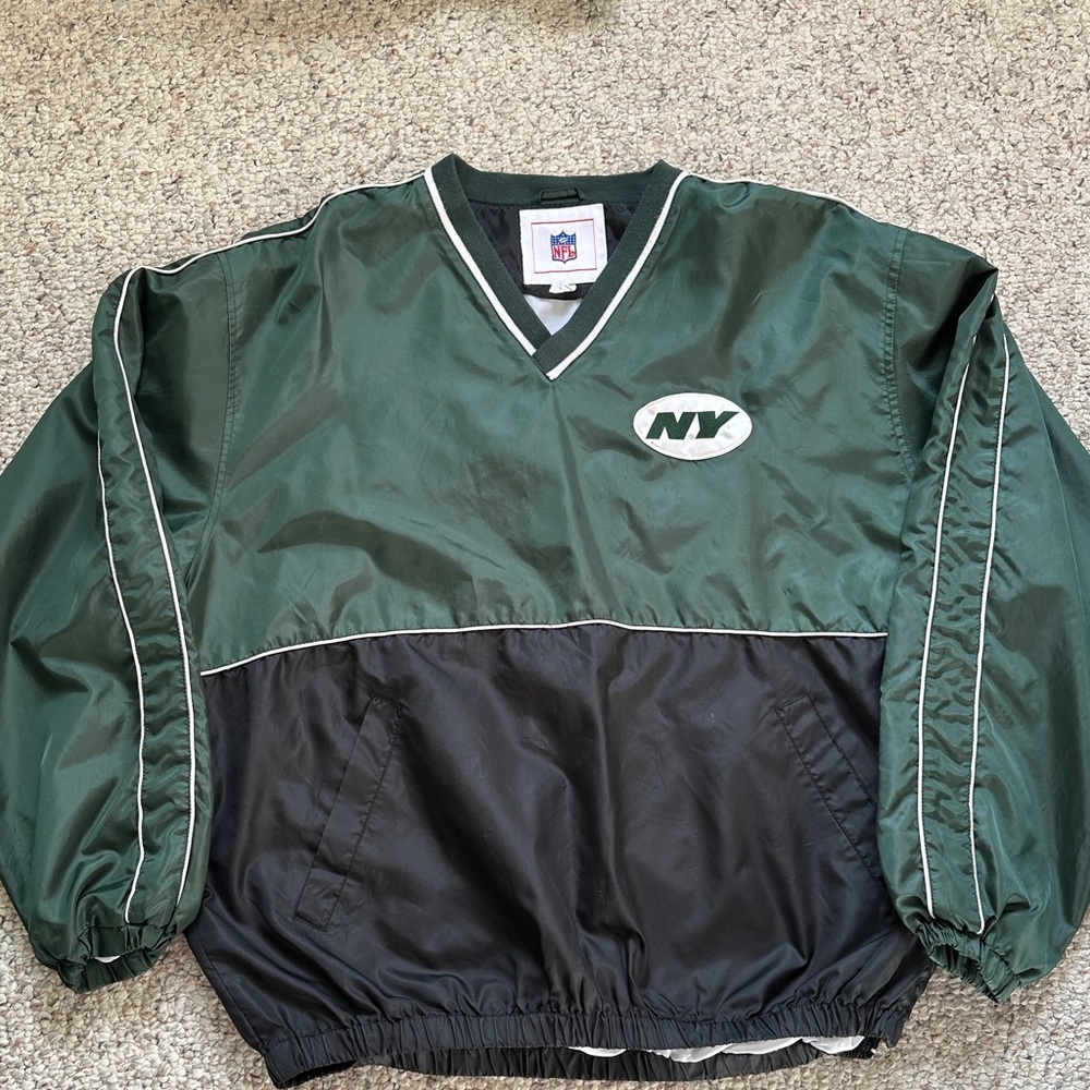 NFL Jets Green & White V‑Neck Pullover